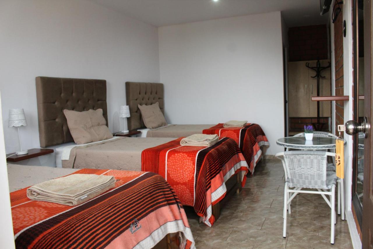 Huacachina Desert House Hotel 2*