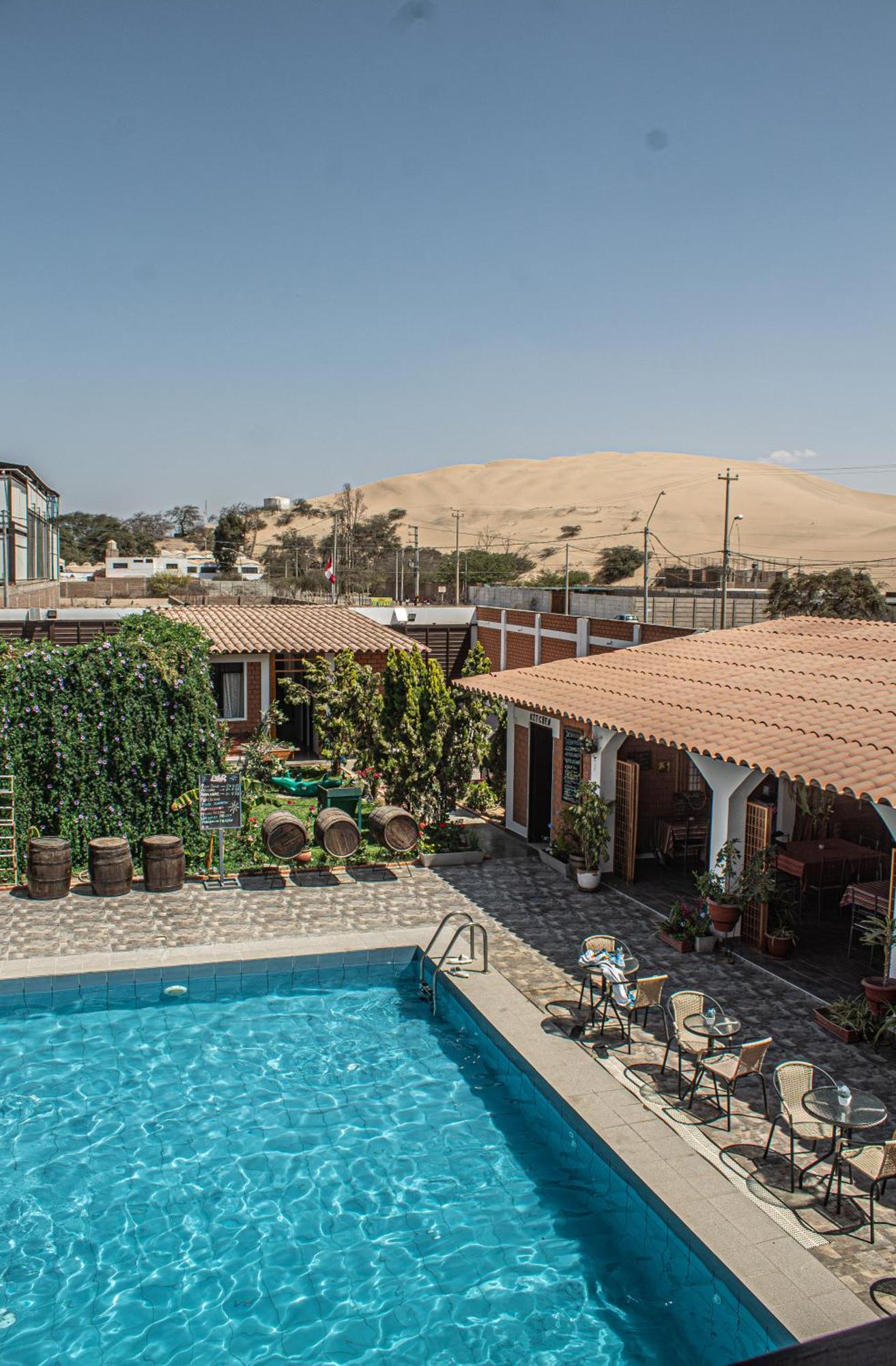 Huacachina Desert House 2* Ica